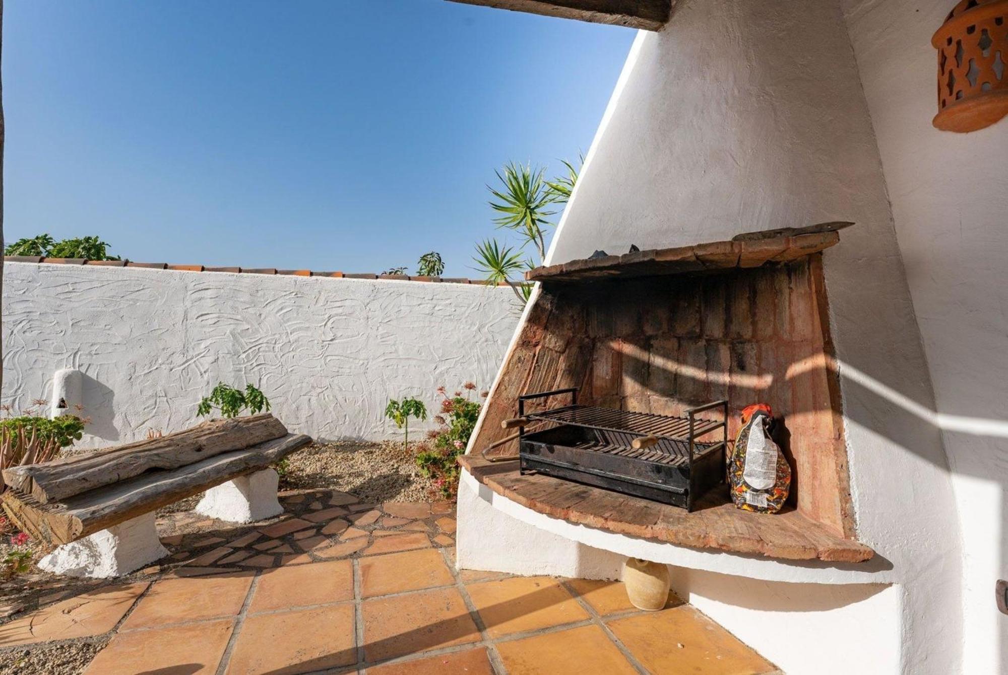 Villa Geraeumiges Ferienhaus Casa Verde Fuer Zwei Personen Charco del Pino Exterior foto